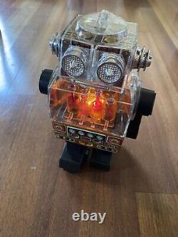 Vintage Battery Operated Piston Robot Made In Japan MIB works SH