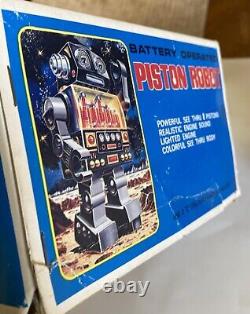 Vintage Battery Operated Piston Robot Made In Japan MIB works SH