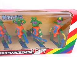 Vintage Britains Space Aliens Terror Raiders Toy Soldiers Star System Boxed 9257