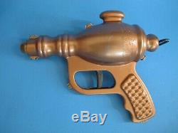Vintage Buck Rogers Copper Liquid Helium Space Ray Gun Pistol With Original Box