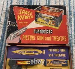 Vintage Hopalong Cassidy Space Viewer Picture Gun Theatre with Tom Sawyer Film