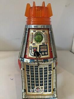 Vintage Horikawa Battery Operated Tin US NASA Space Capsule P-93/M-635, Rare