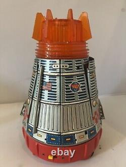 Vintage Horikawa Battery Operated Tin US NASA Space Capsule P-93/M-635, Rare