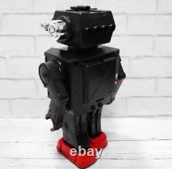 Vintage Horikawa New Television space Robot Tin Toy Black Battery Operated