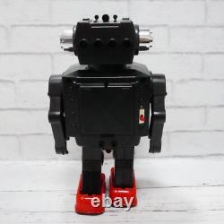 Vintage Horikawa New Television space Robot Tin Toy Black Battery Operated