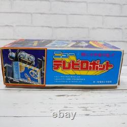 Vintage Horikawa New Television space Robot Tin Toy Black Battery Operated