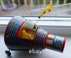 Vintage Horikawa Space Capsule Battery Operated Mystery Action Toy Original Box