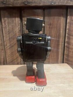 Vintage Horikawa Space Explorer Battery Operated Robot Japan FOR PARTS READ