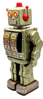 Vintage Horikawa Star Strider Robot Tin Toy Japan Battery Op Non Working 12in