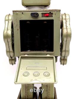 Vintage Horikawa Star Strider Robot Tin Toy Japan Battery Op Non Working 12in