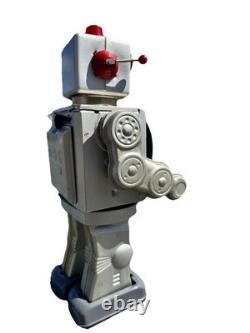 Vintage Horikawa Toys Space Walkman Electric Tin Robot