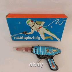 Vintage Hungary Space Ray Gun Pistol Litho Astronaut Friction Tin Toy Works+ Box