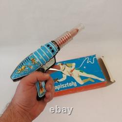Vintage Hungary Space Ray Gun Pistol Litho Astronaut Friction Tin Toy Works+ Box