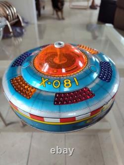 Vintage Japan KO Tin Space Patrol X-081 Ship, Battery Operated Flying Saucer