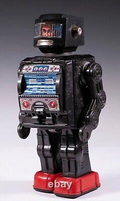 Vintage Japan Tin Battery Operated Horikawa Astronaut TV Robot