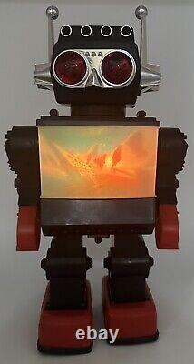 Vintage Kamko Saturn Walking Light Up TV Space Robot Tested Working As Found