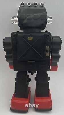 Vintage Kamko Saturn Walking Light Up TV Space Robot Tested Working As Found