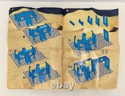 Vintage LEGO 493 Classic Space Command Center with Instructions Flat Plate Version