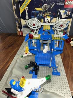 Vintage LEGO 6971 Inter-Galactic Command Base Set Complete with Box, Instructions