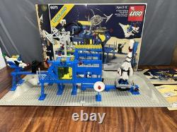 Vintage LEGO 6971 Inter-Galactic Command Base Set Complete with Box, Instructions