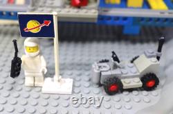 Vintage LEGO Legoland 6970 Beta-1 Command Base Classic Space Set 99% Complete F5