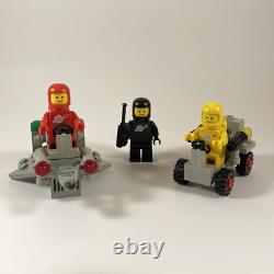 Vintage LEGO Space Set 6951 Robot Command Center Missing 1 Part
