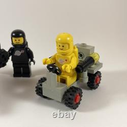 Vintage LEGO Space Set 6951 Robot Command Center Missing 1 Part