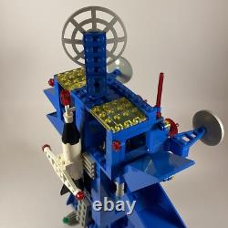 Vintage LEGO Space Set 6951 Robot Command Center Missing 1 Part