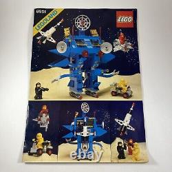 Vintage LEGO Space Set 6951 Robot Command Center Missing 1 Part