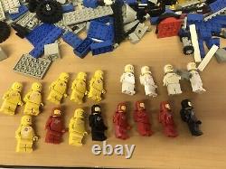 Vintage LEGO Space Set LOT + 19 Minifigs Space Man Jetpacks 3.8 lbs Old Bricks