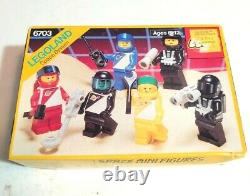 Vintage Lego 6703 Space Minifigures (Blacktron & Futuron) (Brand New & Sealed)