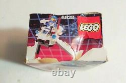 Vintage Lego 6828 Classic Space Twin-Winged Spoiler (New In Damaged Box)