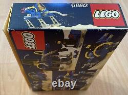 Vintage Lego Space 6882 Walking Astro Grappler New Sealed /New & Sealed