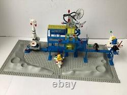 Vintage Lego Space 6971 Inter-Galactic Command Base 100% complete with instru