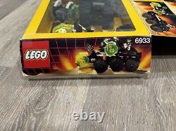 Vintage Lego Space Blacktron 6933 Spectral Starguider Complete