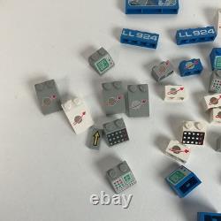 Vintage Lego Space Control Pannels 2x2 2x3 Floating Astronaut Command Base LL924