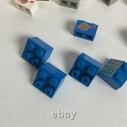 Vintage Lego Space Control Pannels 2x2 2x3 Floating Astronaut Command Base LL924