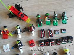 Vintage Lego Space, Mtron, Blacktron, Space Police Minifigures Bundle 6811, Bricks