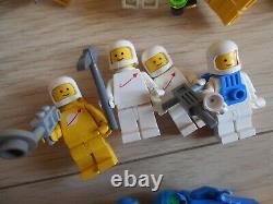 Vintage Lego Space, Mtron, Blacktron, Space Police Minifigures Bundle 6811, Bricks