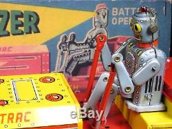 Vintage Linemar Japan 10 Robotrac Bulldozer Space Robot Tin Litho Battery Op