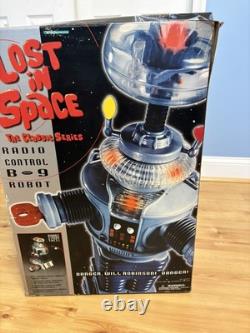 Vintage Lost In Space Classic B-9 Robot Rc 24 Trendmasters 1998
