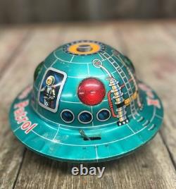 Vintage MASUDAYA Battery Operated Space Patrol X-17 Flying Saucer Toy Japan
