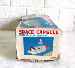 Vintage MT TM Space Capsule Apollo Astronaut Battery Operated Japan Tin Toy156