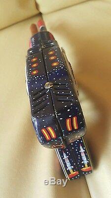 Vintage Mars Gun Japan H-2569 2 Barrel Tin Toy Space Ray Astronaut Cosmonaut