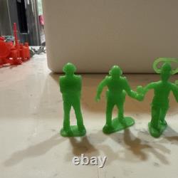 Vintage Marx Operation Moon Base Green Space Aliens All 6 Included Mint Cond