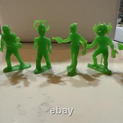 Vintage Marx Operation Moon Base Green Space Aliens All 6 Included Mint Cond