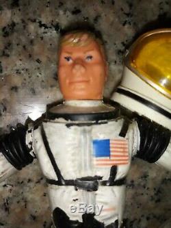 Vintage Mattel 1966 Major Matt Mason Man in Space Figure Bends Astronaut blone