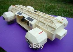Vintage Mattel 1976 Space 1999 Moon Base Eagle One Space Ship Transporter Toy