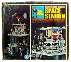 Vintage Mattel Major Matt Mason Astronaut Space Station Near Mint withInsert & Box