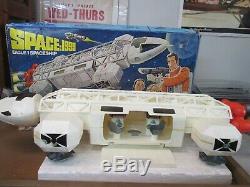 Vintage Mattel SPACE 1999 EAGLE 1 SPACE SHIP and BOX Near Complete